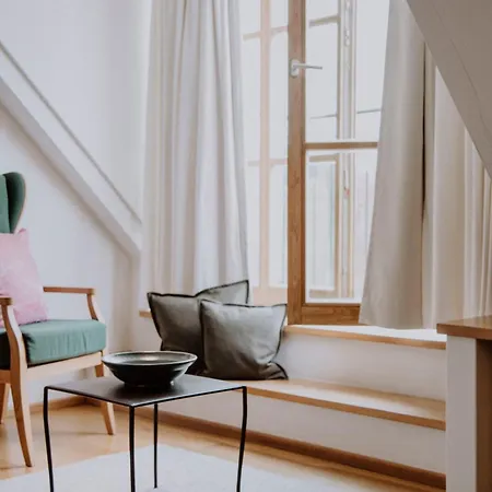 Gutshofhotel Winkler Braeu Hotel 4*