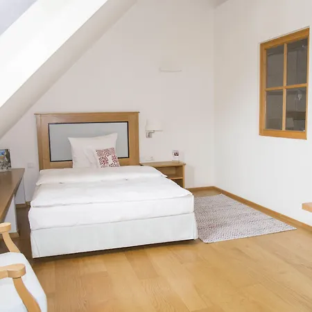 Gutshofhotel Winkler Braeu Hotel