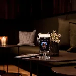 Hotel Gutshofhotel Winkler Braeu 4*