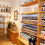 Gutshofhotel Winkler Braeu Hotel 4*