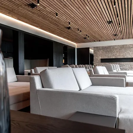 Szálloda Gutshofhotel Winkler Braeu Lengenfeld