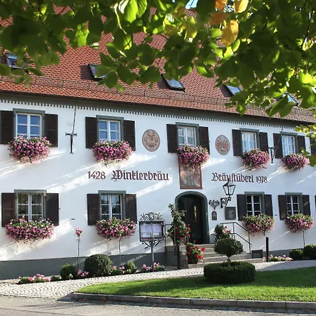 Gutshofhotel Winkler Braeu Lengenfeld (Bavaria)