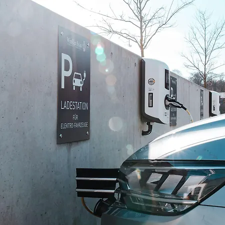 Gutshofhotel Winkler Braeu Otel