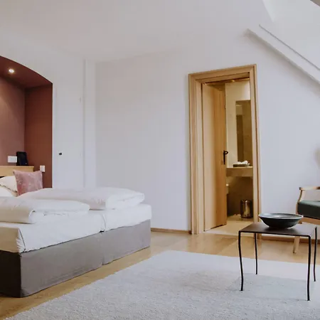 Otel Gutshofhotel Winkler Braeu