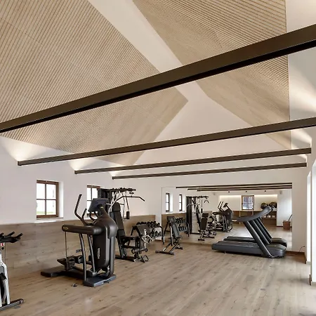 Gutshofhotel Winkler Braeu 4*