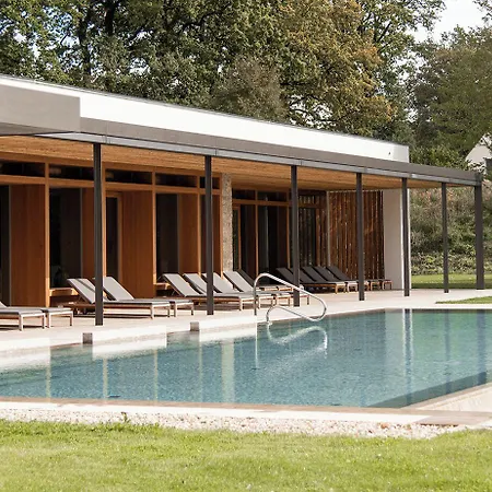 Hotel Gutshofhotel Winkler Braeu 4*