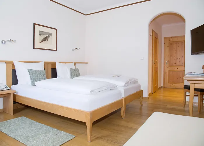 Gutshofhotel Winkler Braeu Hotel 4*