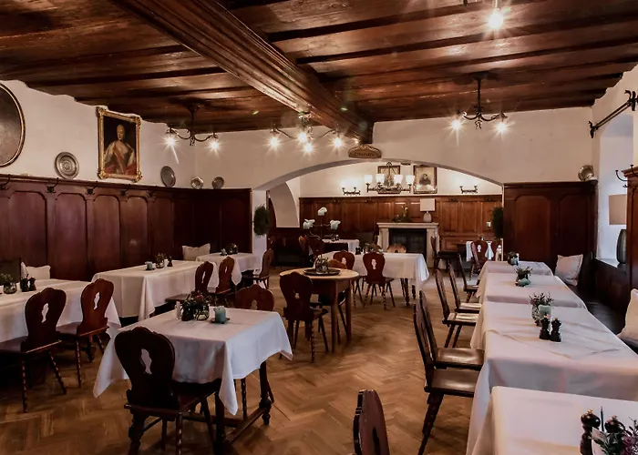 Gutshofhotel Winkler Braeu Lengenfeld (Bavaria)
